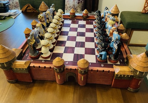 Dragon lore chess set - dragon,